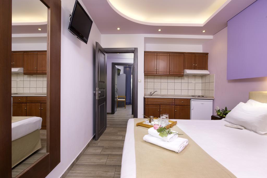 Studios Apartments Irini Patira Potos Exteriér fotografie